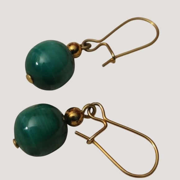 Green Malachite Natural Stone Bead Drop Earrings Gold-Tone Wire French Hooks - Picture 1 of 10